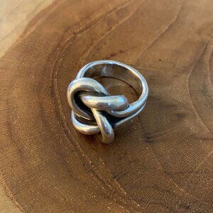 RETIRED James Avery Bold Lover's Knot Ring, Size 7